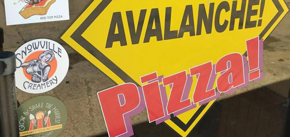 The door to avalanche pizza